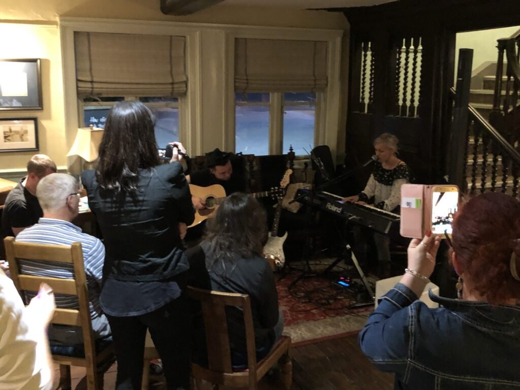 Spotlight Act — Hartford Hall, photograph 1 of 3